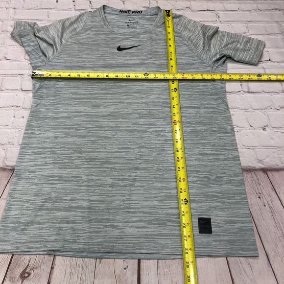 Nike Pro Dri Fit Men Athletic Training T-Shirt Tee Size Large Gray M113 -2 - Picture 2 of 15